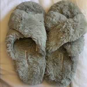 Steve Madden (slippers)